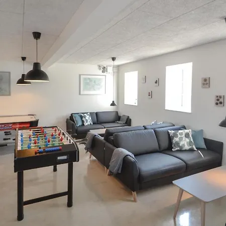 Lovely In With Kitchen Holiday home